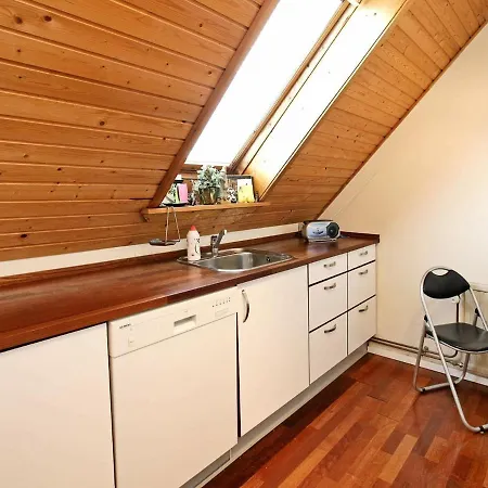 2 Person Holiday In Apartment *